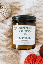 Load image into Gallery viewer, Apple Glow & Spice Soy Candle (8oz)